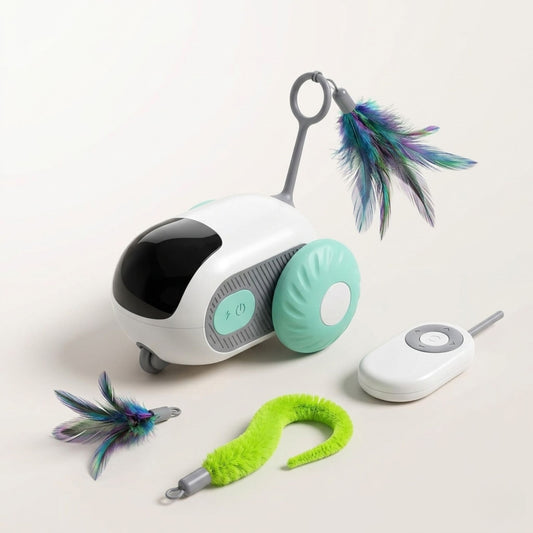 Voiture téléguidée interactive pour chat avec télécommande, plumes de rechange et queue bleue incluses, vue produit fond clair