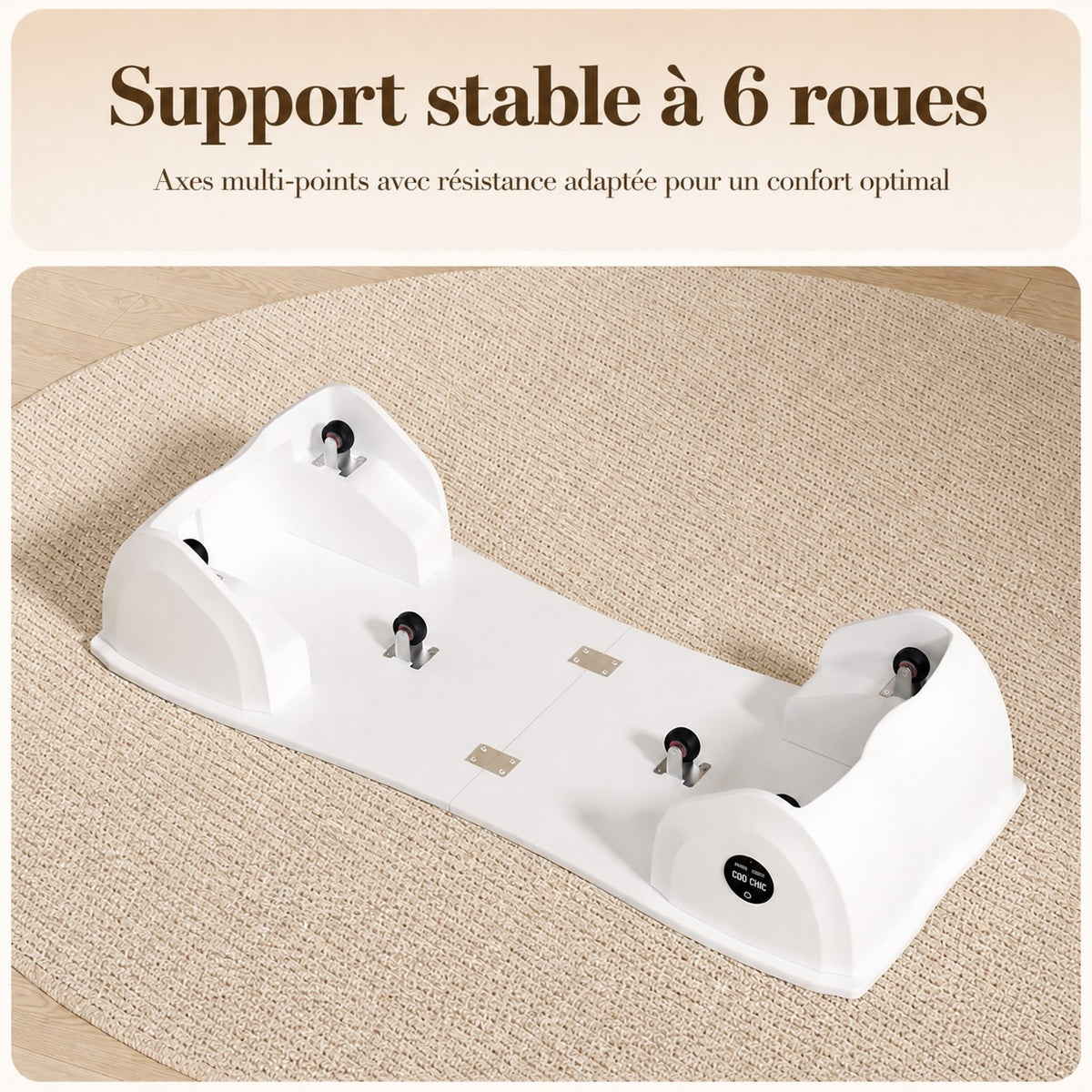 Base blanche de la roue pour chat vue de dessous, support stable à 6 roues multi-points pour une stabilité et un confort optimal sur tapis beige.