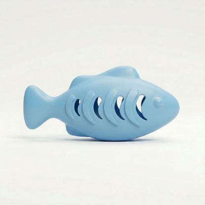 Jouet poisson distributeur pour chat en silicone couleur bleu – vue produit fond clair